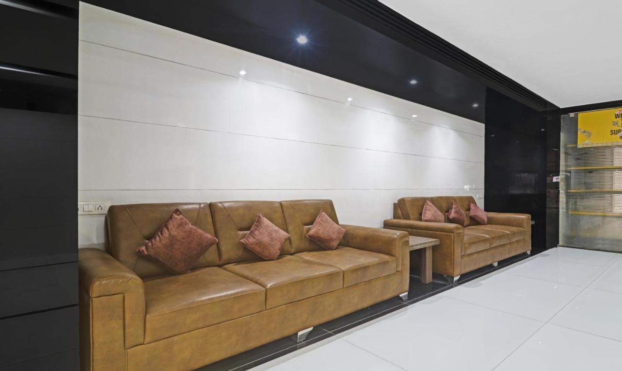 Hotel Vjr Residency By Hotelscart Hyderabad Eksteriør billede