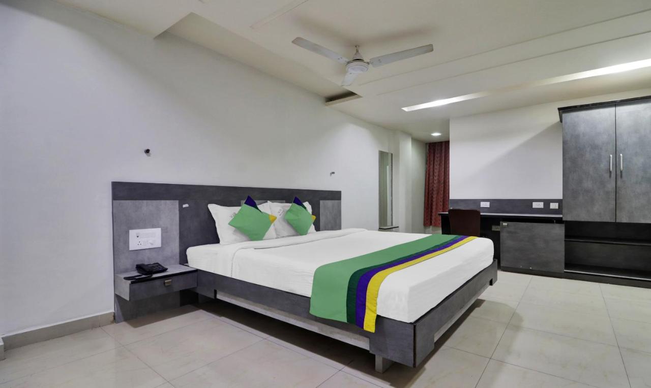 Hotel Vjr Residency By Hotelscart Hyderabad Eksteriør billede